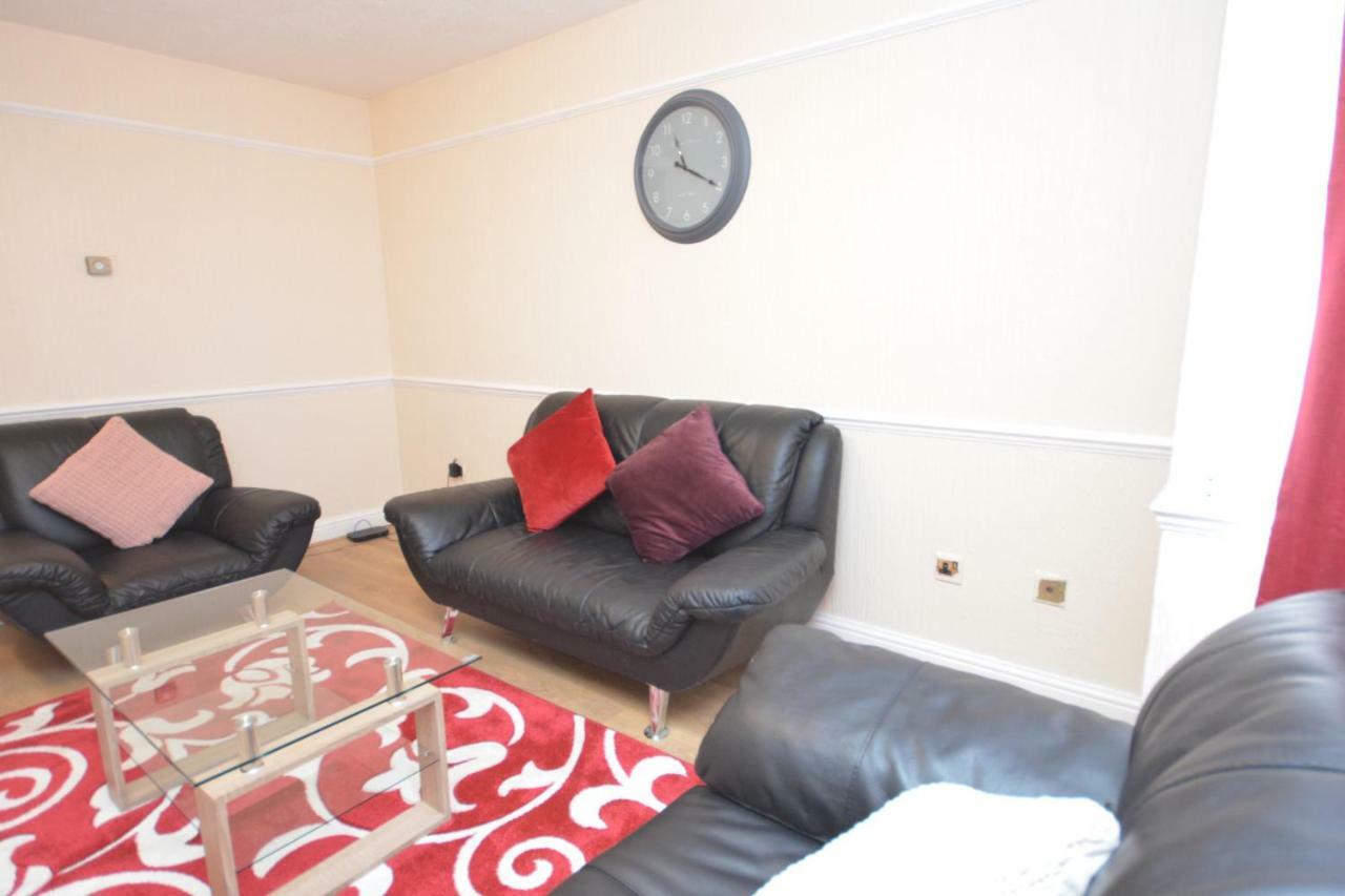 Four Bedroom Townhouse 12 Minutes Walk To Excel Exhibition Centre London Ngoại thất bức ảnh